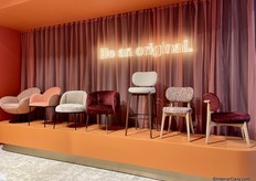 Satelliet Meubelen was ook aanwezig op de beurs.