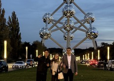 Brussels by Night, met een deel van het InteriorDaily en Wonen360 team, van links naar rechts: Dwight Klecha, Marie-Elise Bruins Slot en Leo Elenbaas.