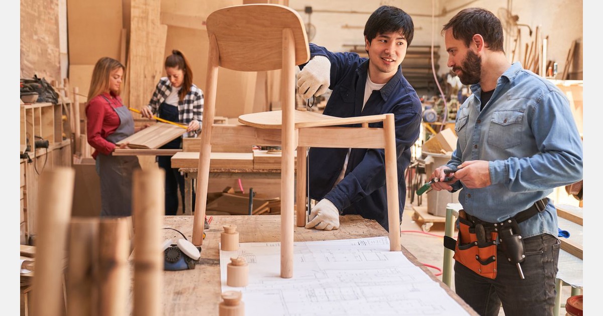 Onderhandelingen voor cao Interieurbouw en Meubelindustrie 2024 gestart Onderhandelingen voor cao Interieurbouw en Meubelindustrie 2024 gestart