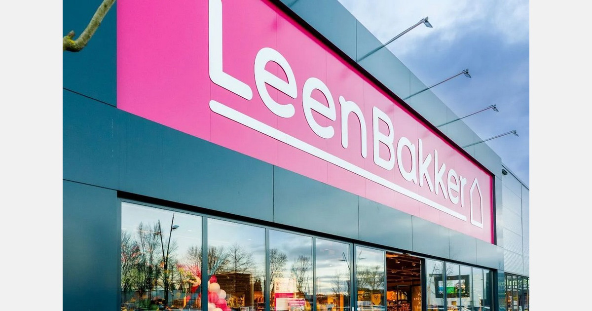 Leen Bakker-winkel heropent na brand