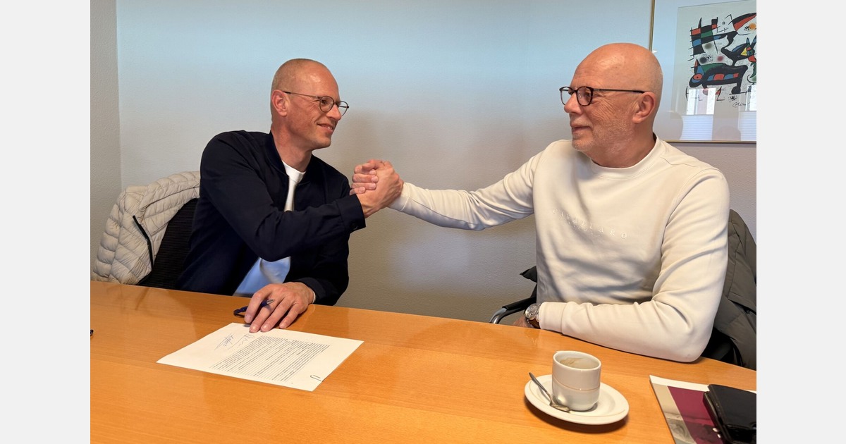 Generatiewissel bij Slaapboulevard Weerselo: Niels Middelkamp neemt aandelen over van vader