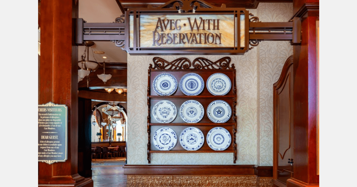 Delfts Blauw siert restaurant Disneyland Parijs