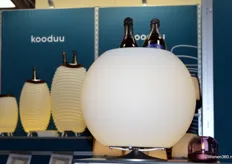 De Sphere, ontworpen door Jacob Jensen Design, is de nieuwste aanvulling van Kooduu's assortiment.