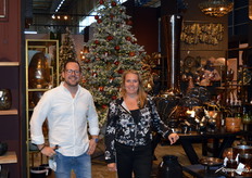 Bezoekers van Mansion Atmosphere konden onder andere terecht bij Joost en Wendy. Op de achtergrond is de najaarscollectie te zie.