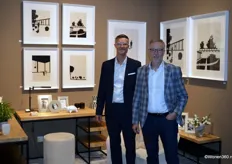 Maarten en Reinoud Blommaert van het Belgische familiebedrijf Ablo Blommaert. De onderneming biedt exclusieve ingelijste kunst aan voor moderne en tijdloze interieurs.
