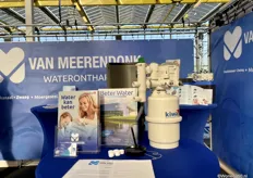 Van Meerendonk liet bezoekers kennis maken met de waterontharder die volgens hun tal van voordelen biedt.