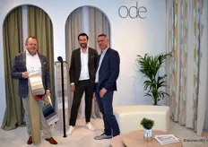 Ronald Baetens, Alban Roguet en Jan Suy tonen het nieuwe label Ode. Het merk staat voor biologische en ecologische stoffen voor het hogere segment.