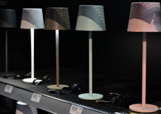 Bij Coen Bakker Deco zijn voornamelijk de portable lights niet aan te slapen.