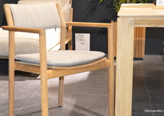 Stoel Levi van 4SO, ontworpen door het Deense designbureau Says Who.