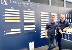 Pieter Kroezen met collega Jürgen van Fessem voor de nieuwste collectie van Exclusive Decor.