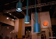 De BLT lampencollectie van +Kouple uit Oekraïne schitterde fel op de stand van Jess. Deze lampen passen naadloos bij het ontwerpethos van de designmeubelfabrikant uit Oss. Ze voegen een vleugje eigentijdse schittering toe aan elke ruimte.