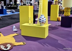 Trend Joy: Een levendige, vrolijke trend met felle kleuren en speelse elementen die energie en positiviteit uitstralen.