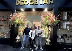 Driekus, Roelof, Esmerij en Henny van Decostar.