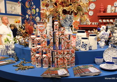 De nieuwe collectie met de kleuren van Delftsblauw, maar ook de klederdrachten die passen bij Heinen Delfts Blauw.