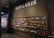 Als je op Trendz langs de stand van Christmas Inspirations loopt zie je de lijn van Kurt S. Adler direct.