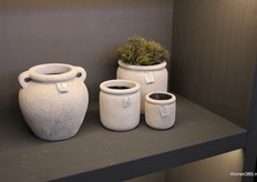 Land Living brengt de Old White collectie met oren voor de landelijke klant.