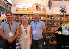John (links) en Lynet Ongersma en Wim Tol van Dagros.