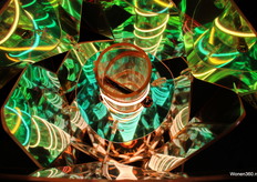 Een bijzonder bovenaanzicht van de unieke lamp van Lux Vortex