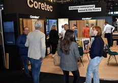 Ook bij Coretec, specialist in premium waterproof wood & tile floors, was het een drukte van belang.