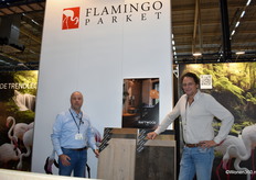 Sander Gronloh en Dick van de Klok van Flamingo Parket. De parketproducent heeft de focus op traditionele en moderne houtvloeren.