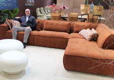 Remco de Groot van Hjort Knudsen op de modulaire bank 2-27.