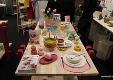 De kleurrijke Billie collectie van Fine Dining & Living.