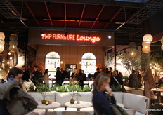 Veel bekijks in de PMP Furniture Lounge.
