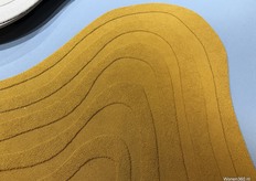 Die gemaakt waren van garen met glitters erin..