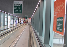 Richting de hallen 3, 8, 9, 11 en 12.