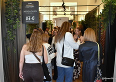 Opstopping bij JEE-O, The Mosaic Factory en Mind Oasis van Rituals...