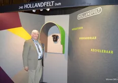 De stand van Hollandfelt, groothandel in Hollands wol, werd vertegenwoordigd door Richard Wernekinck.