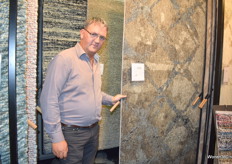 Gert Beens van STG Carpets poseerde o.a. met een hele range omkeerbare vloerkleden.