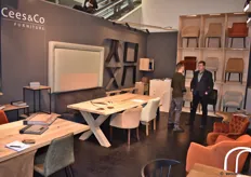 Cees & Co Furniture stond er met zitmeubelen en tafels. Het bedrijf uit Zevenaar focust zich vooral op Duitsland.