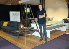 Sjors presenteerde zijn zelf ontworpen driepoot van Basale, in de stand van Sprokkelbos. 