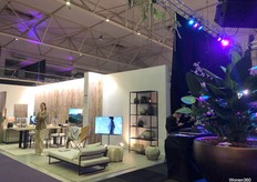 Een blik op de stand van Loewe.