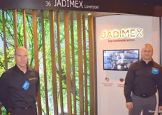 Roderik Vandervennet en Danny Roelants van Jadimex, een groothandel in hout.