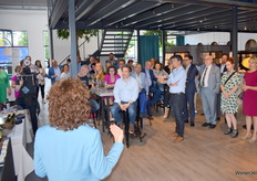 Vooraf werden de genodigden ingelicht wat zij te wachten stonden op het Table Event.