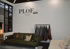 Bij PLOFshop konden bezoekers terecht voor PLOFbanken, wegkruip fauteuils, na-tafel stoelen, robuuste eettafels en woonaccessoires volgens de laatste trends.