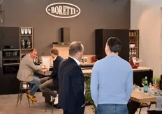 Boretti is een lifestyle kitchen brand gericht op de consument die zich identificeert met affordable luxury en Italian design.