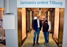 De directeuren Michael en Patrick Janssens van Janssens Oriënt Carpets uit Tilburg, dat een nieuwe showroom in gebruik heeft genomen.