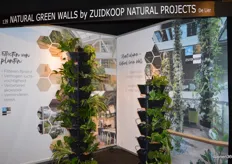De Natural Green Walls by Zuidkoop Natural Projects zijn altijd een groene eyecatcher. Deze plantkolom kan zelfs zeven meter de hoogte in.