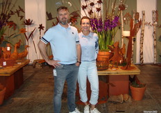 Harald van Overwijk en Fiona van Willigen van Iron Art waren, zoals gewoonlijks, present op vakbeurs Trendz. In de hele linie heeft de groothandel in woon- en tuinaccessoires haar assortiment verbreedt.