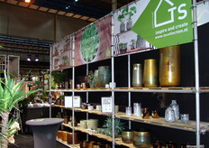 Ter Steege, met vestigingen in Rijssen, Aalsmeer, Brazilië en Vietnam, bracht de herfstcollectie 2021 onder de aandacht van de bezoekers. Op 10 oktober houdt de groothandel een bloemistendag in Rijssen. Aanmelden kan op de website van de potterie leverancier.