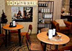 "Spreken is zilver, bijkletsen goud", zo luidt het motto bij 100%LEUK.