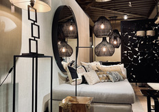 Naast nieuwe kussens en salontafels, waren ook nieuwe modellen lampen te bewonderen bij Duran Interiors. 