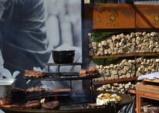 Er werd veel groenten gebarbecued, maar ook voor de vleesliefhebber kon zich uitleven.