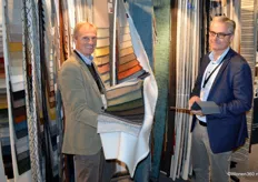 Ivan Vandeputte en Koen Vanackere vertegenwoordigden de stands van Ray Fabrics en Tessutica, die beide onder het moederbedrijf Beaulieu Fabrics vallen. Het Belgische bedrijf werkt alleen met natuurlijkvriendelijke stoffen voor de productie van duurzame bekledingsstoffen voor de meubelindustrie.