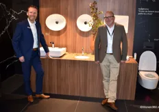 Robert Sikkenk en Rico Gerado vertelden met het nodige enthousiasme over de nieuwigheden van Geberit, specialist in sanitaire producten.