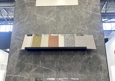 2TECT2 liet nieuwe akoestische vloeren zien, die in diverse afwerkingen beschikbaar zijn.