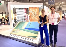Katrijn Respel en Nick Lippens bij het Belgische merk Fabric, Fabrik. Te zien was een groot wandtapijt die ingekaderd was. Alle werken worden met de hand getuft en afgewerkt in het atelier van Katrijn in Gent, België.